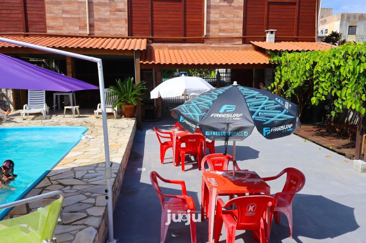 Recanto Pousada Ju&Ju Com Piscina Compartilhada Pontal do Paraná Exterior photo